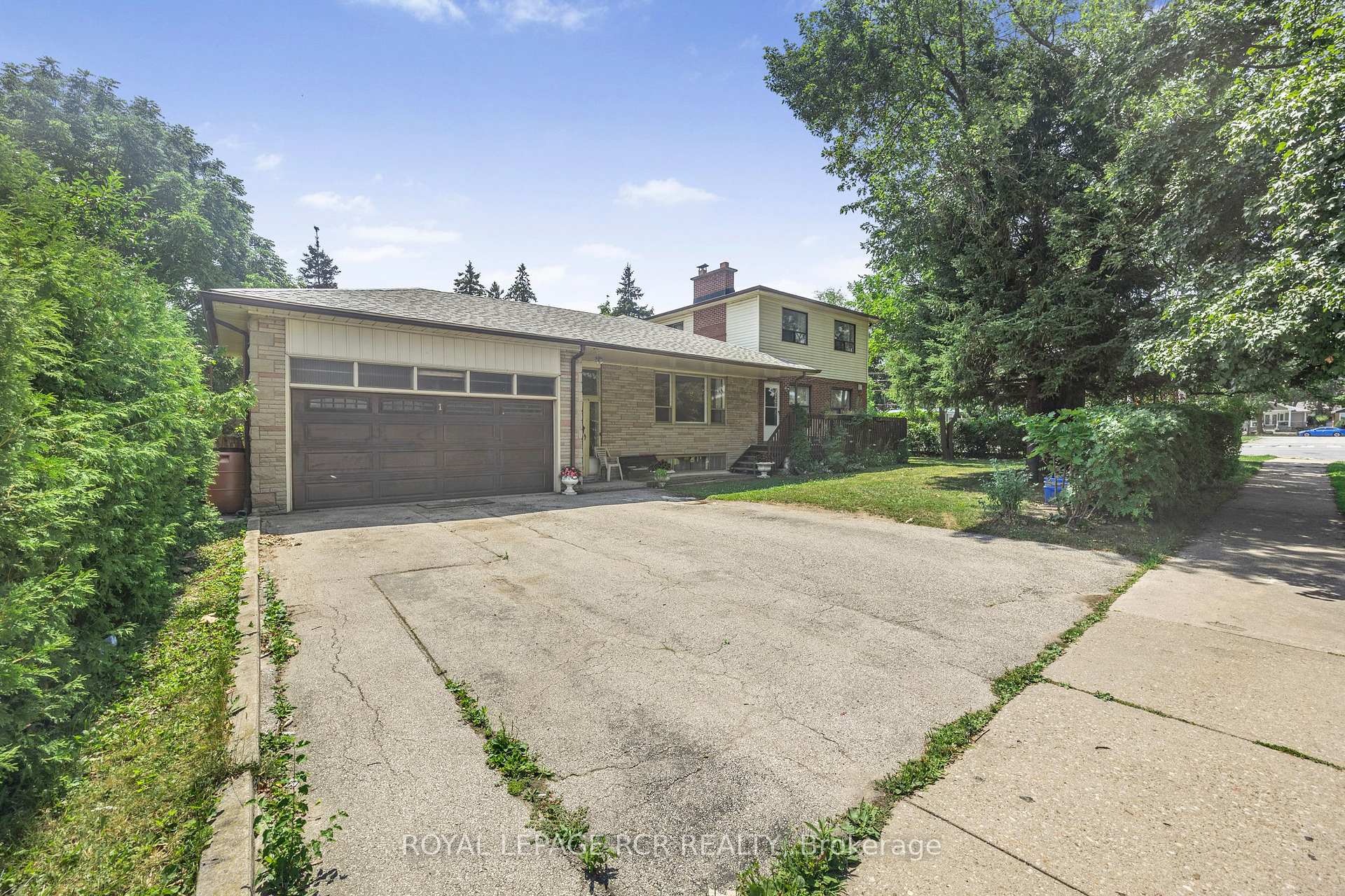 Photo 14 of 1 Northcrest Road, Etobicoke, Kingsview Village-The Westway — HOMEH