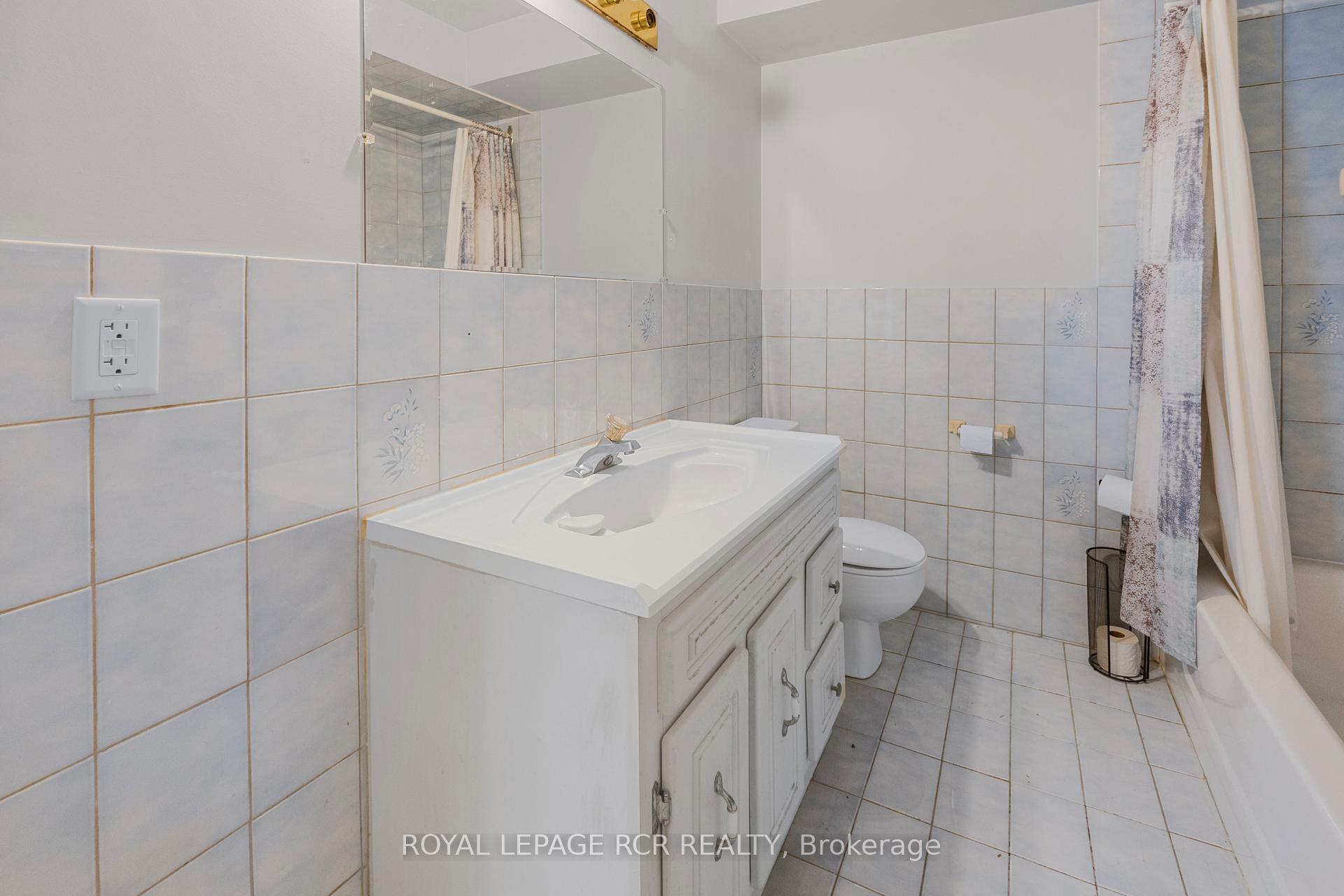 Photo 8 of 1 Northcrest Road, Etobicoke, Kingsview Village-The Westway — HOMEH