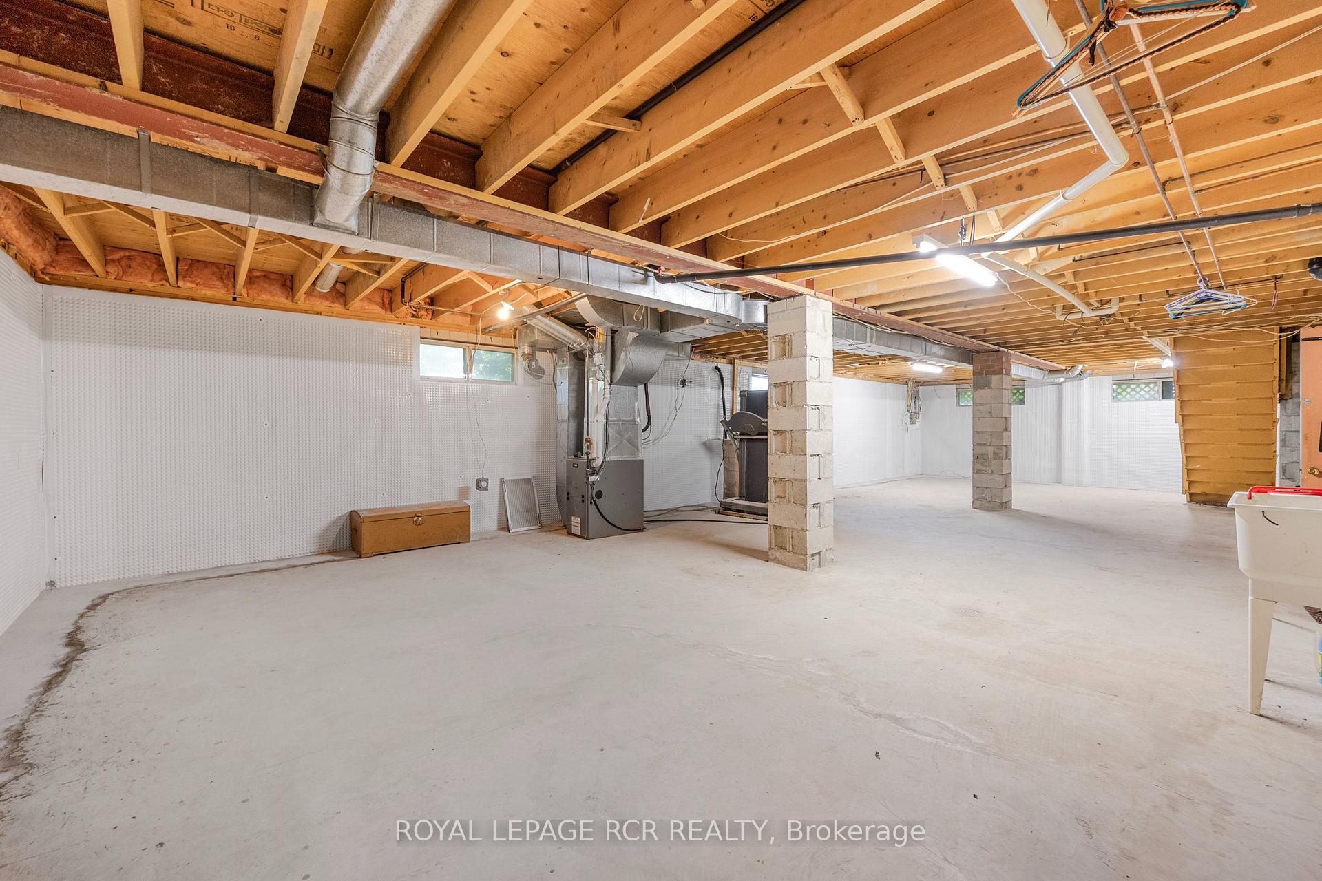 Photo 25 of 1 Northcrest Road, Etobicoke, Kingsview Village-The Westway — HOMEH