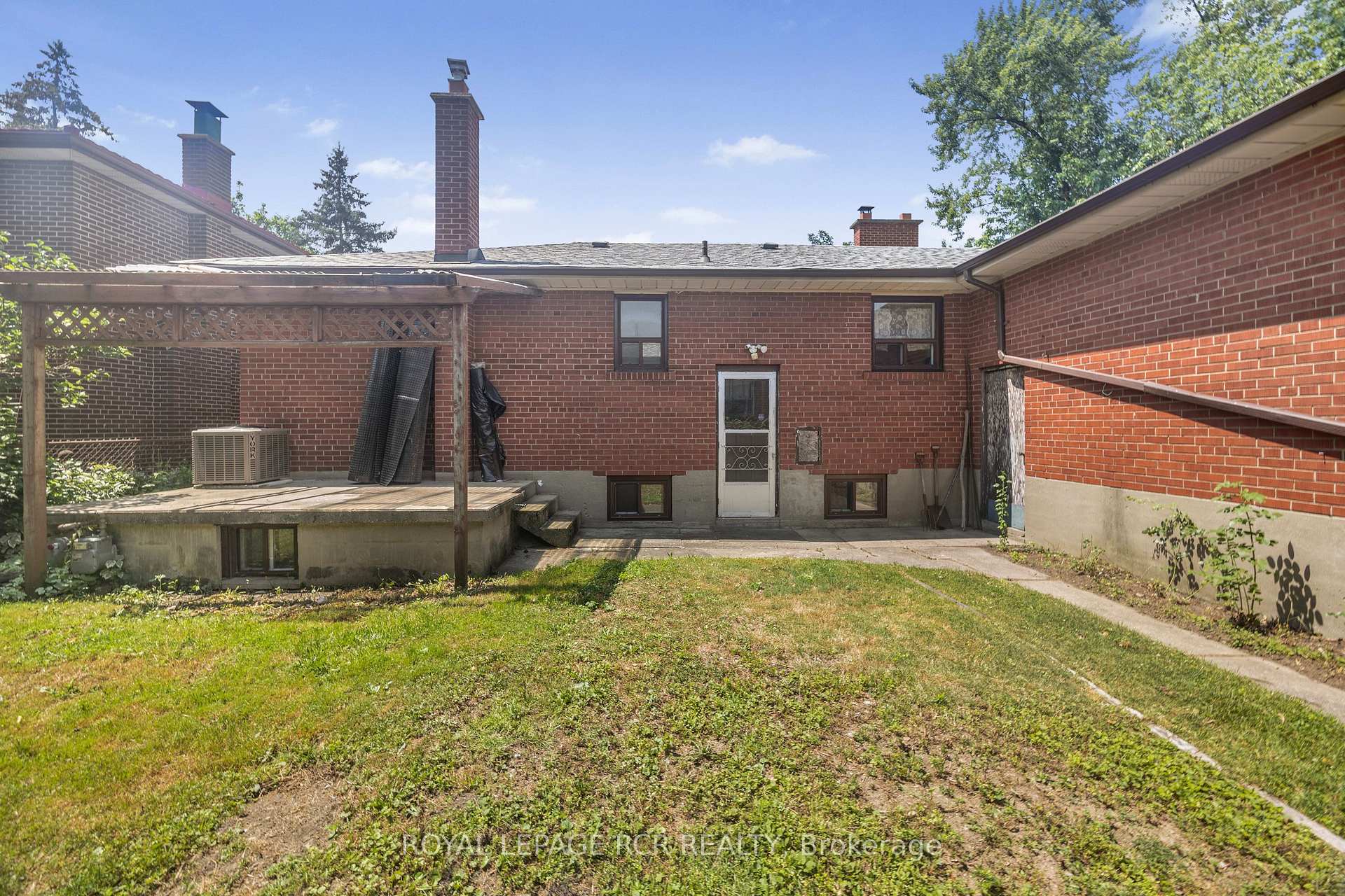 Photo 31 of 1 Northcrest Road, Etobicoke, Kingsview Village-The Westway — HOMEH