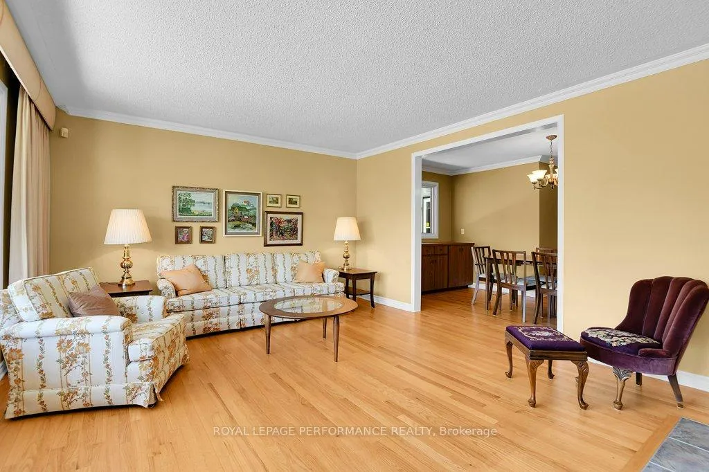 Photo 94 of 2686 Ulster Crescent, Ottawa, Riverside Park — HOMEH