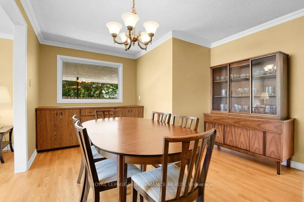 Photo 110 of 2686 Ulster Crescent, Ottawa, Riverside Park — HOMEH