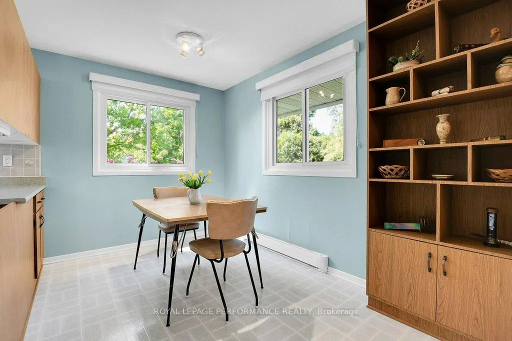 Photo 178 of 2686 Ulster Crescent, Ottawa, Riverside Park — HOMEH