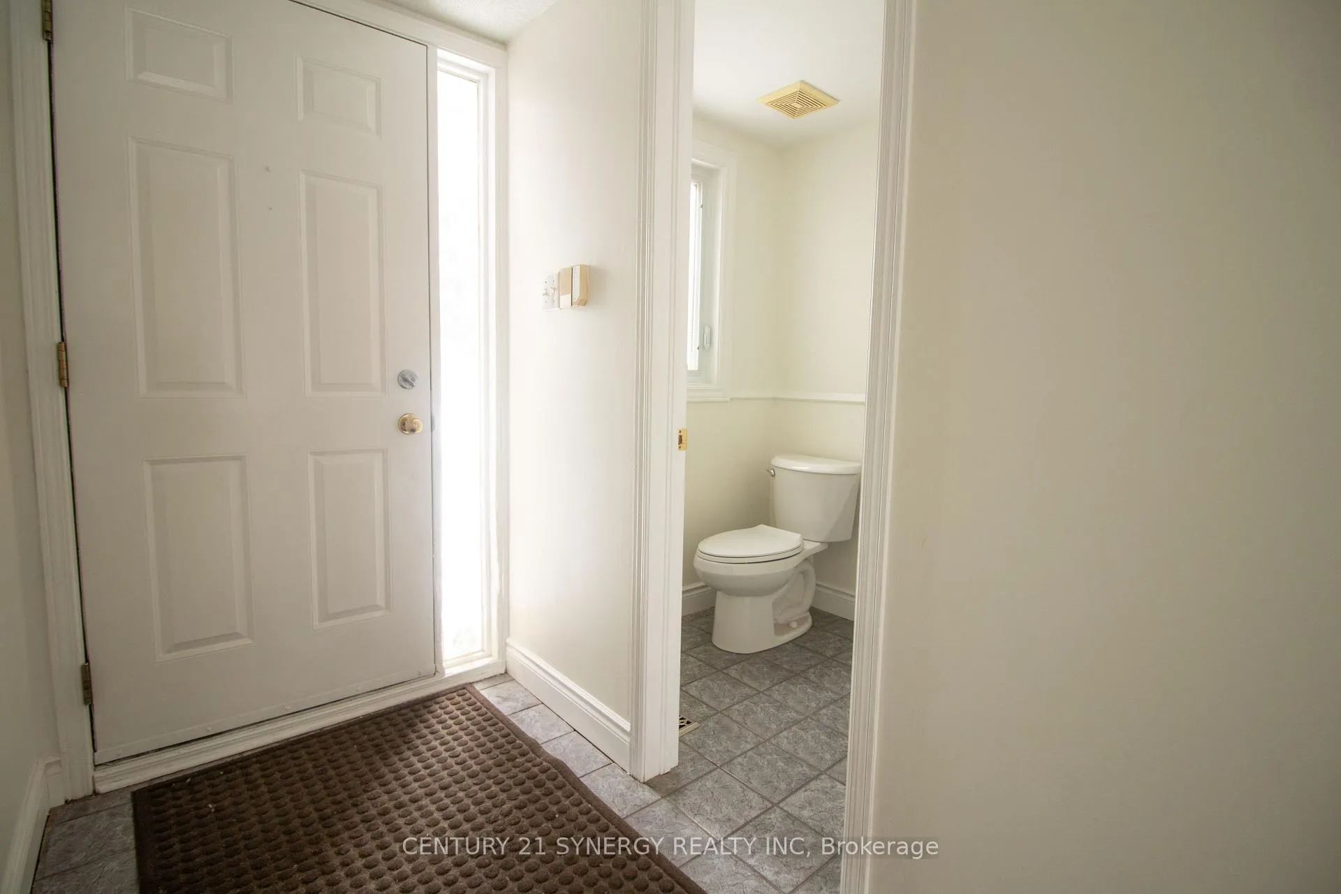 Photo 6 of 73 Longshire Circle, Ottawa, Barrhaven - Longfields — HOMEH