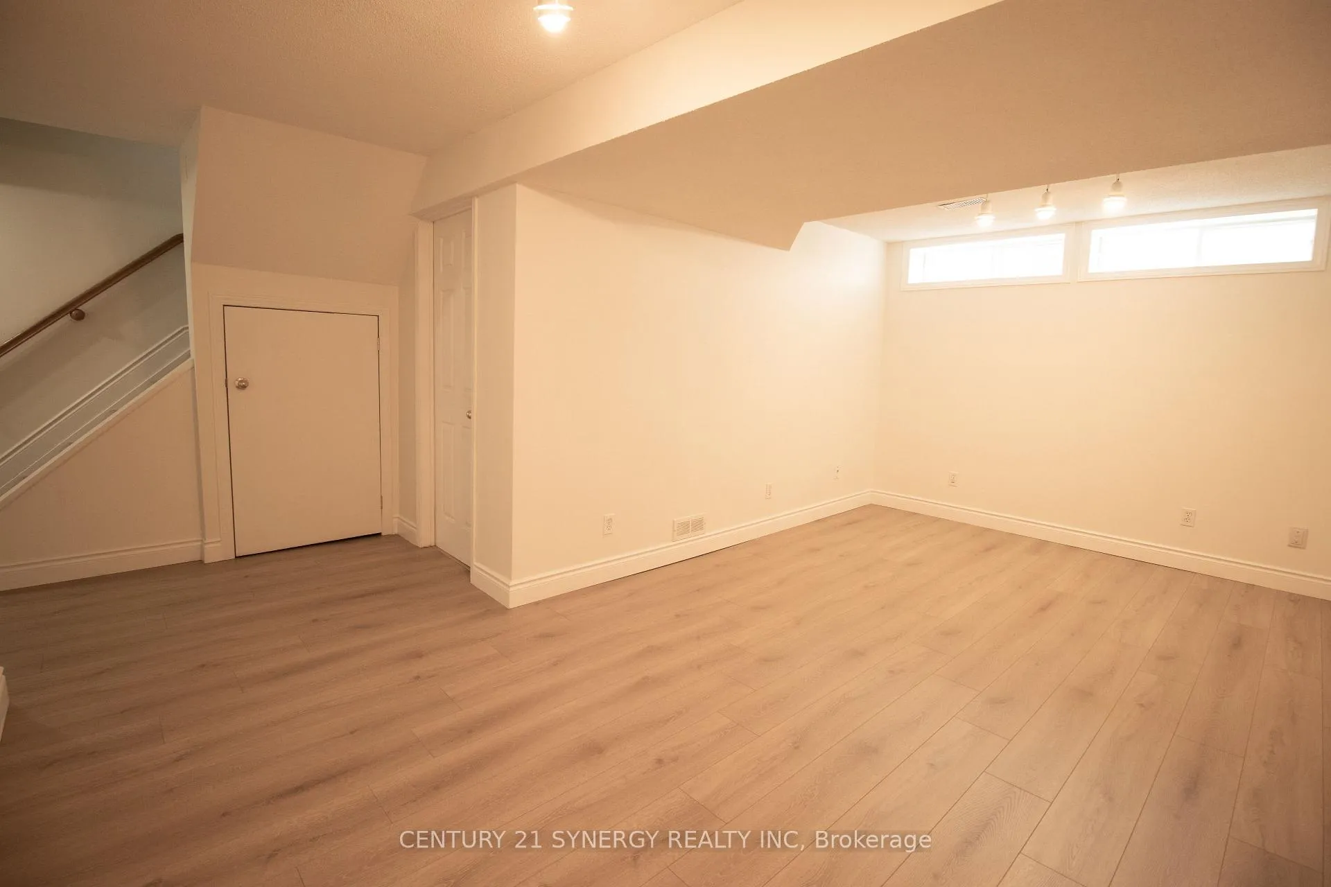 Photo 12 of 73 Longshire Circle, Ottawa, Barrhaven - Longfields — HOMEH