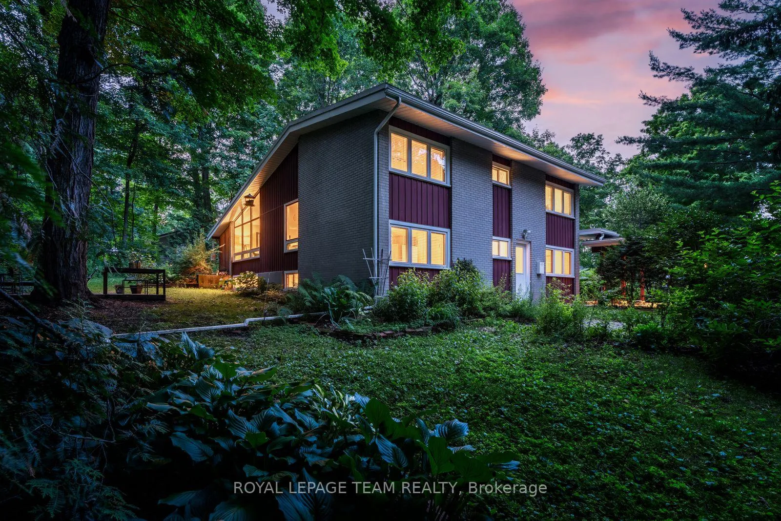 Photo 26 of 53 Oriole Drive, Ottawa, Rothwell Heights — HOMEH