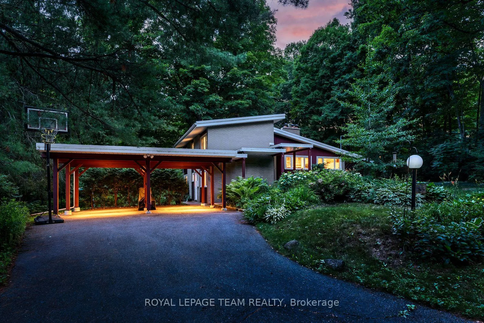 Photo 21 of 53 Oriole Drive, Ottawa, Rothwell Heights — HOMEH