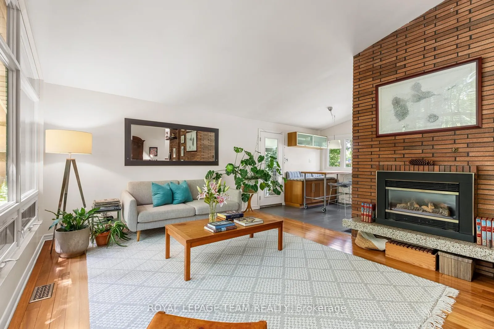 Photo 36 of 53 Oriole Drive, Ottawa, Rothwell Heights — HOMEH