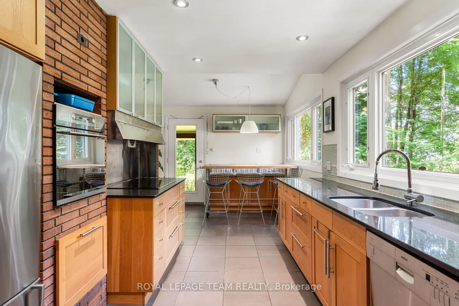 Photo 74 of 53 Oriole Drive, Ottawa, Rothwell Heights — HOMEH