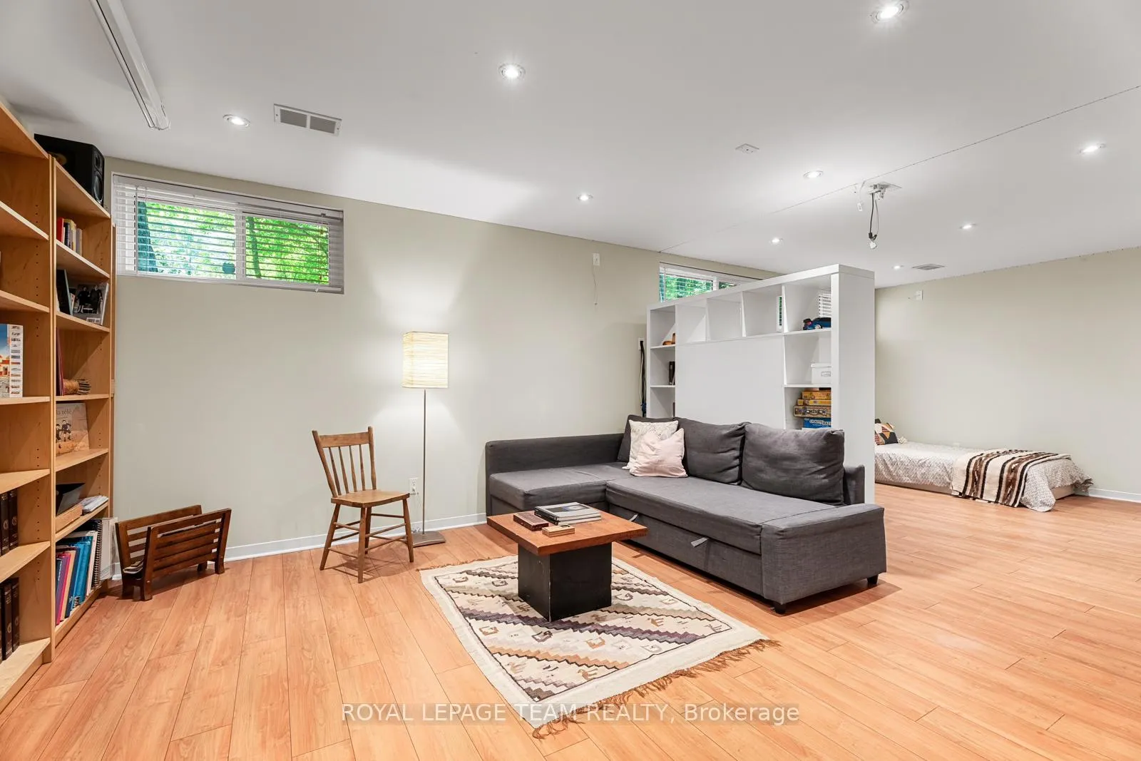 Photo 189 of 53 Oriole Drive, Ottawa, Rothwell Heights — HOMEH