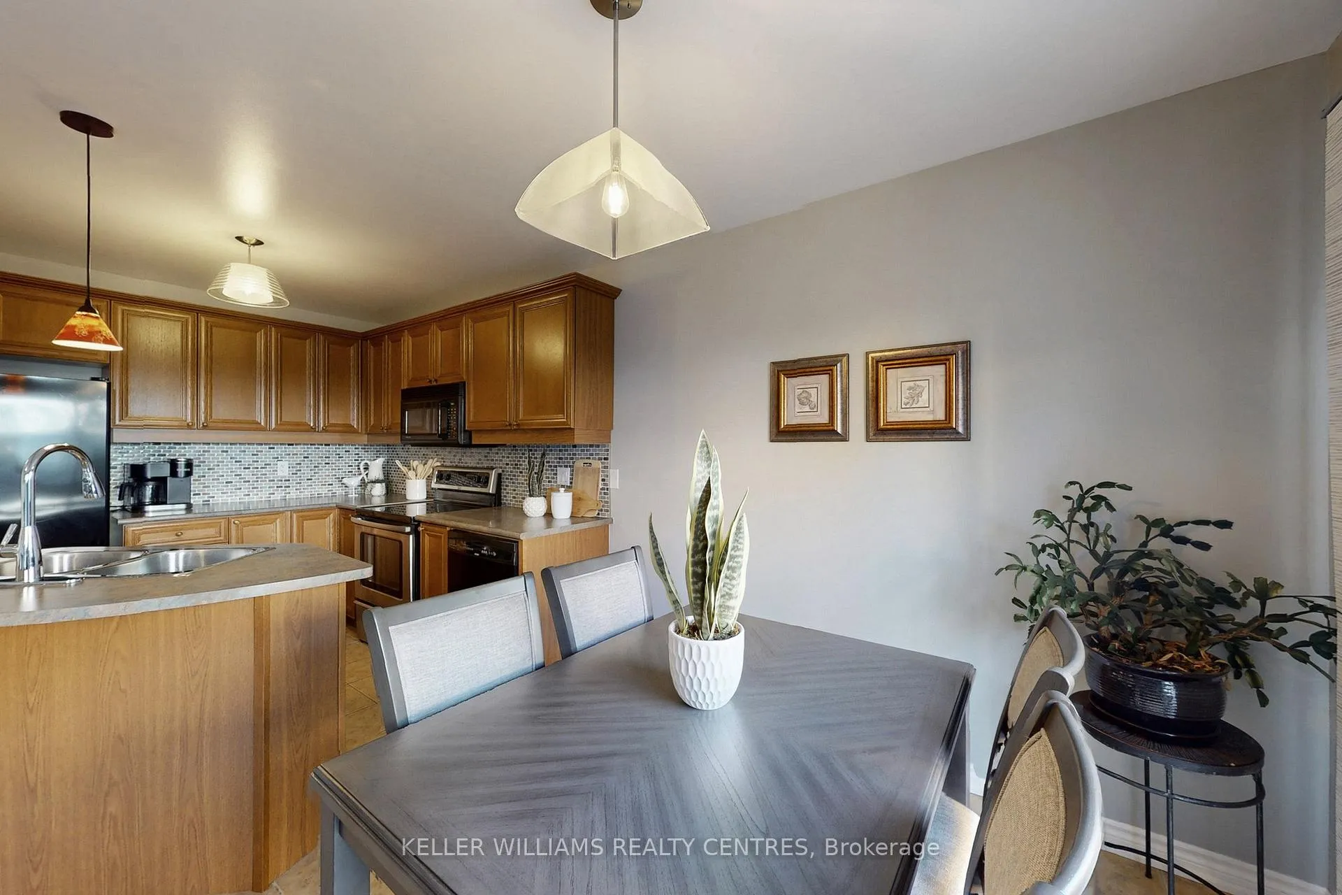 Photo 159 of 93 Barr Crescent, Aurora, Bayview Northeast — HOMEH