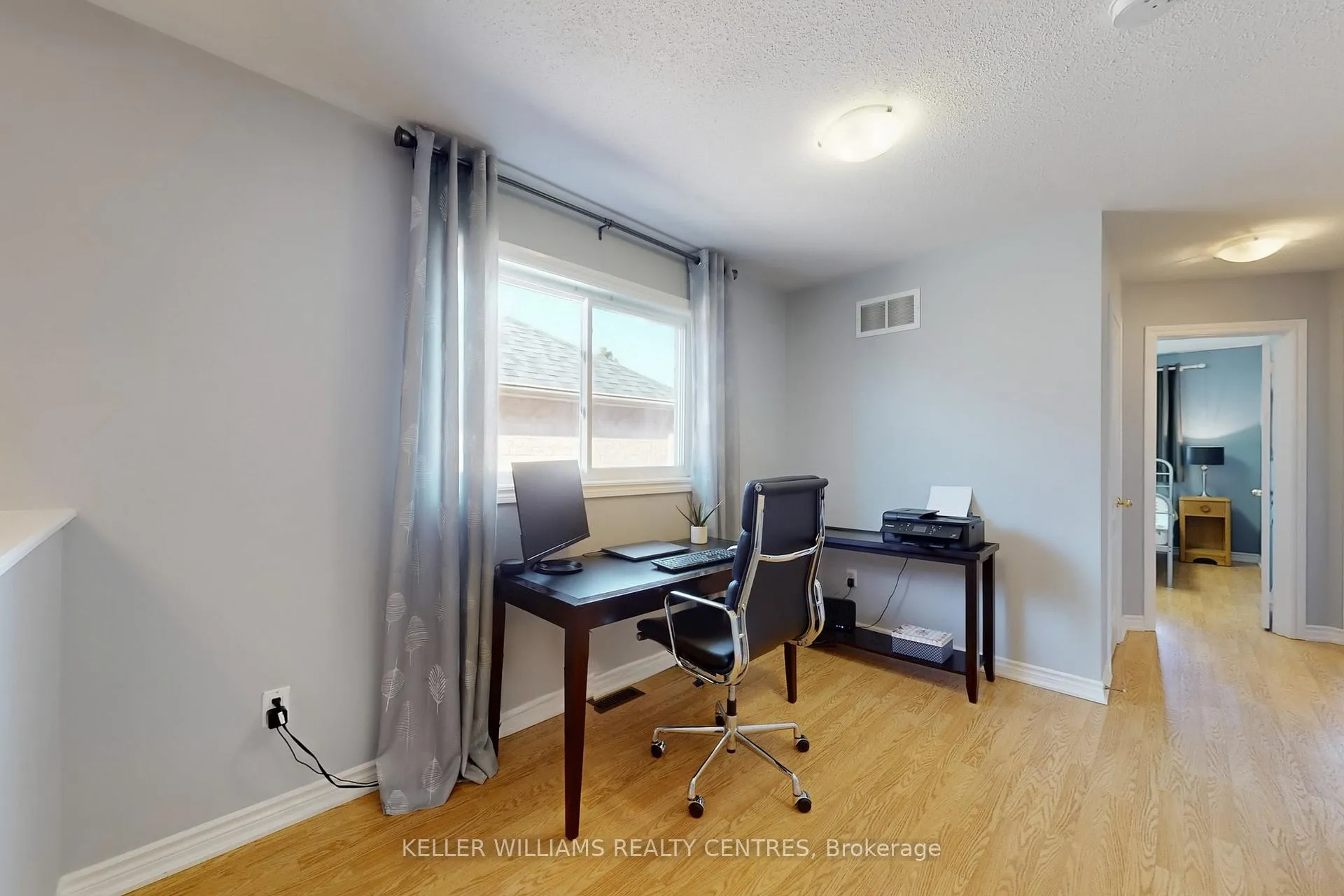 Photo 240 of 93 Barr Crescent, Aurora, Bayview Northeast — HOMEH