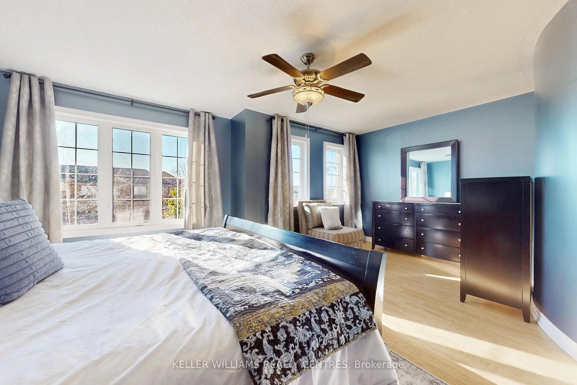 Photo 249 of 93 Barr Crescent, Aurora, Bayview Northeast — HOMEH