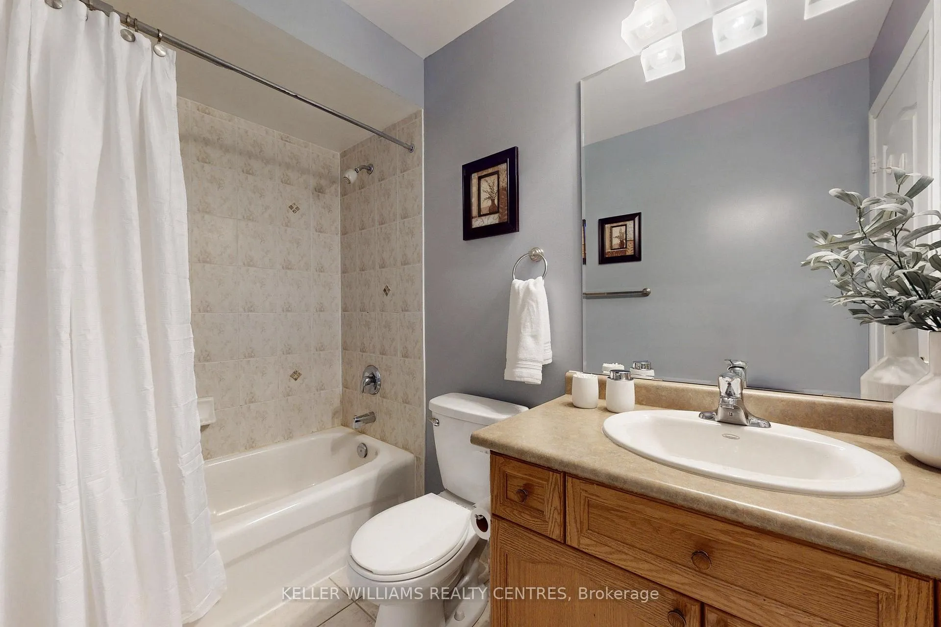 Photo 322 of 93 Barr Crescent, Aurora, Bayview Northeast — HOMEH