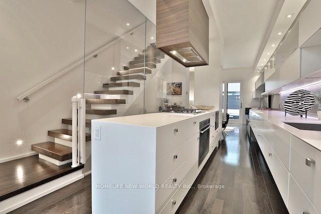 Photo 3 of 230 Manning Avenue, Toronto, Trinity-Bellwoods — HOMEH