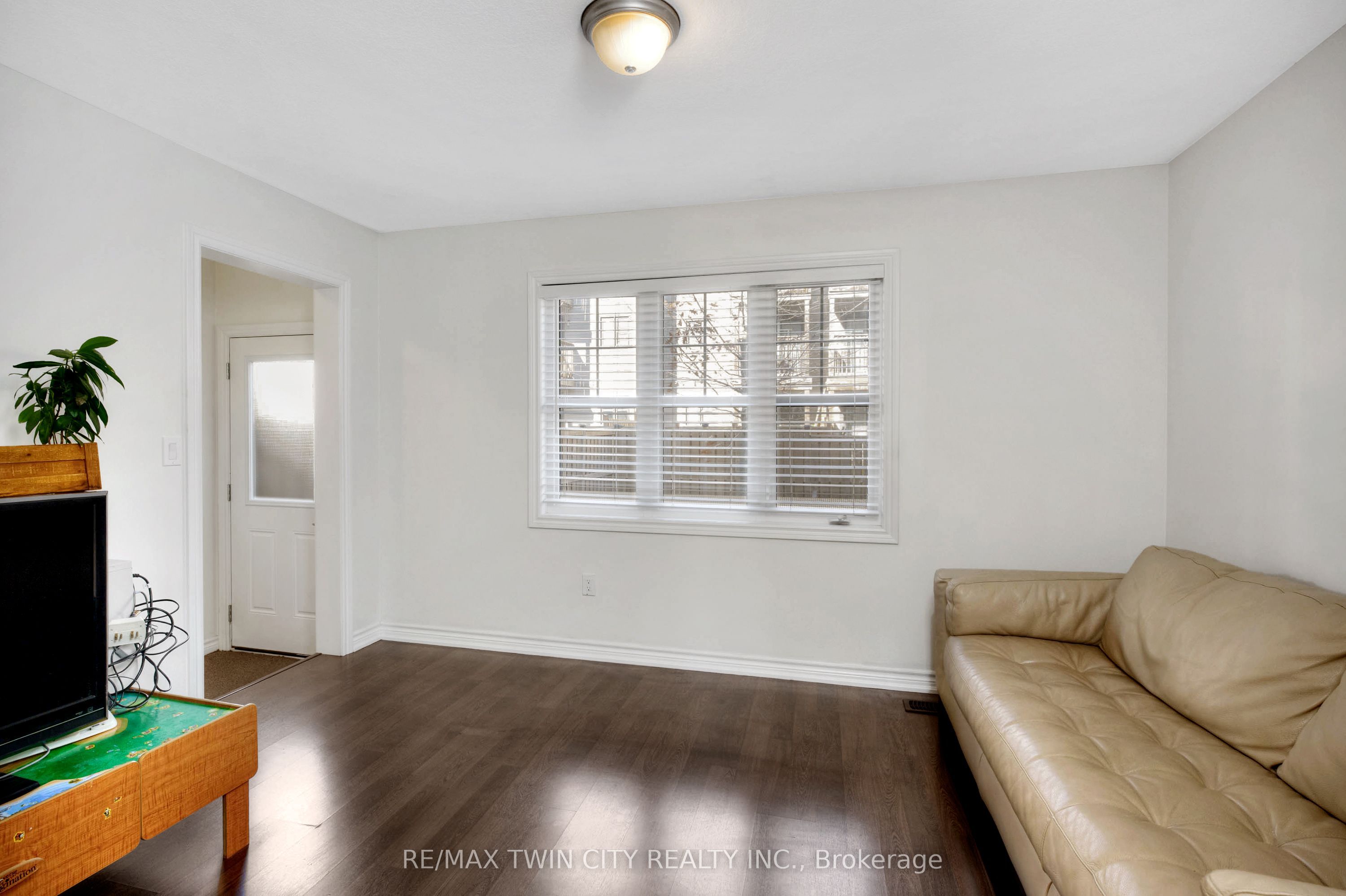 Photo 47 of Unit 16, 701 Homer Watson Boulevard, Kitchener — HOMEH