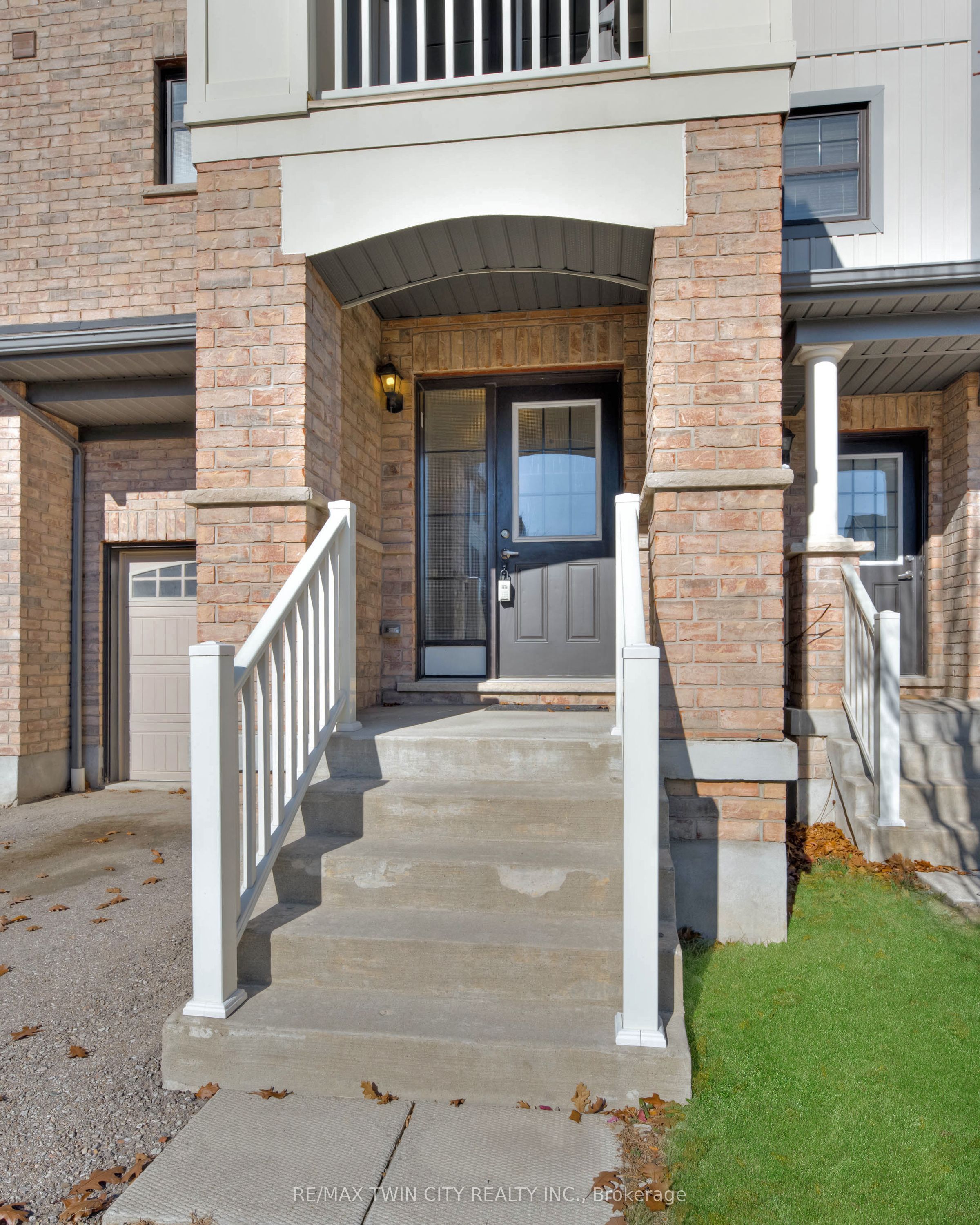 Photo 43 of Unit 16, 701 Homer Watson Boulevard, Kitchener — HOMEH