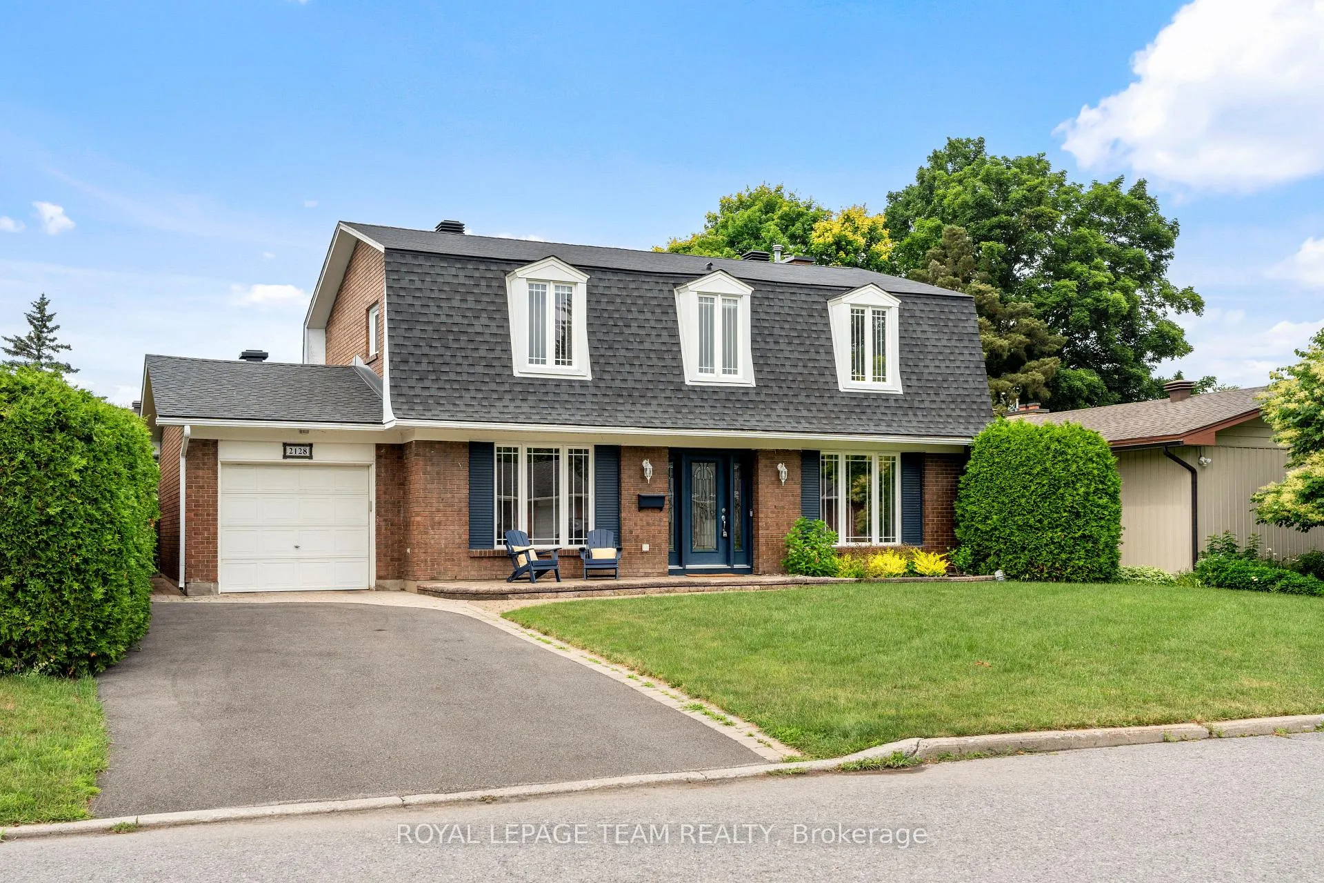 Photo 1 of 2128 Hubbard Crescent, Ottawa, Beacon Hill North — HOMEH