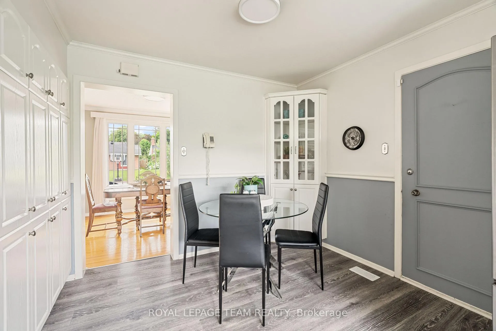 Photo 175 of 2128 Hubbard Crescent, Ottawa, Beacon Hill North — HOMEH