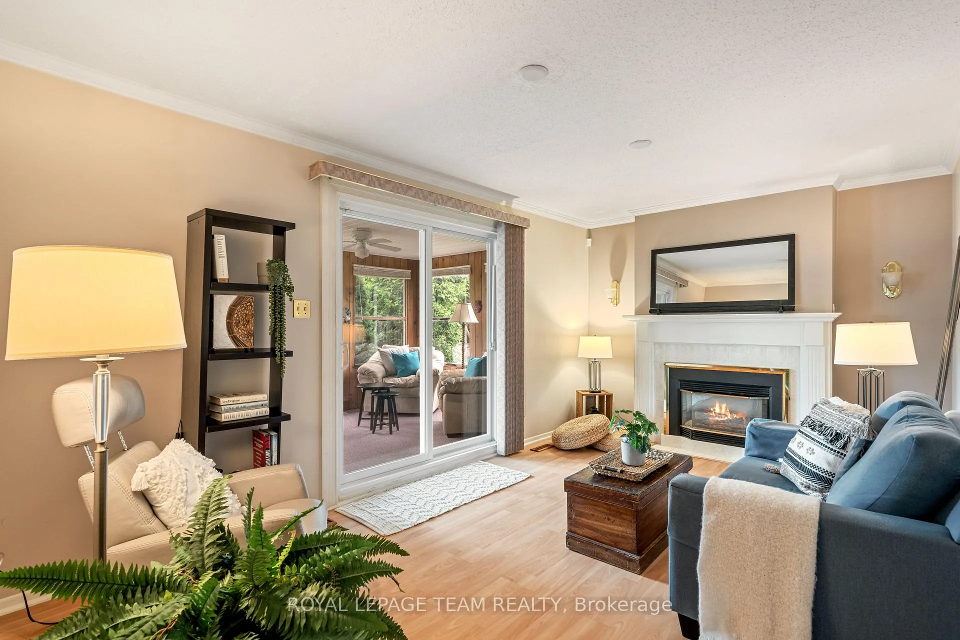 Photo 269 of 2128 Hubbard Crescent, Ottawa, Beacon Hill North — HOMEH