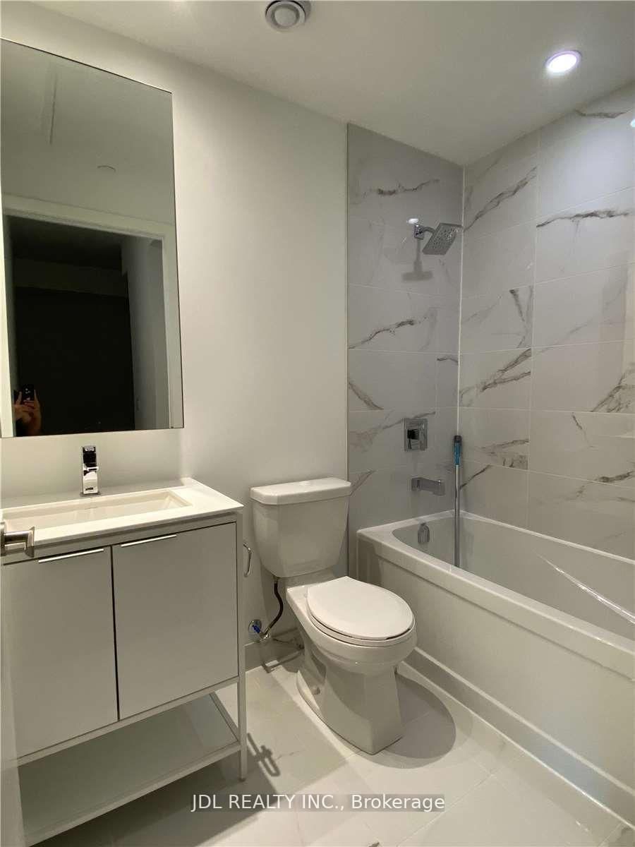 Photo 4 of Unit 2603, 77 Shuter St, Toronto, Church-Yonge Corridor — HOMEH
