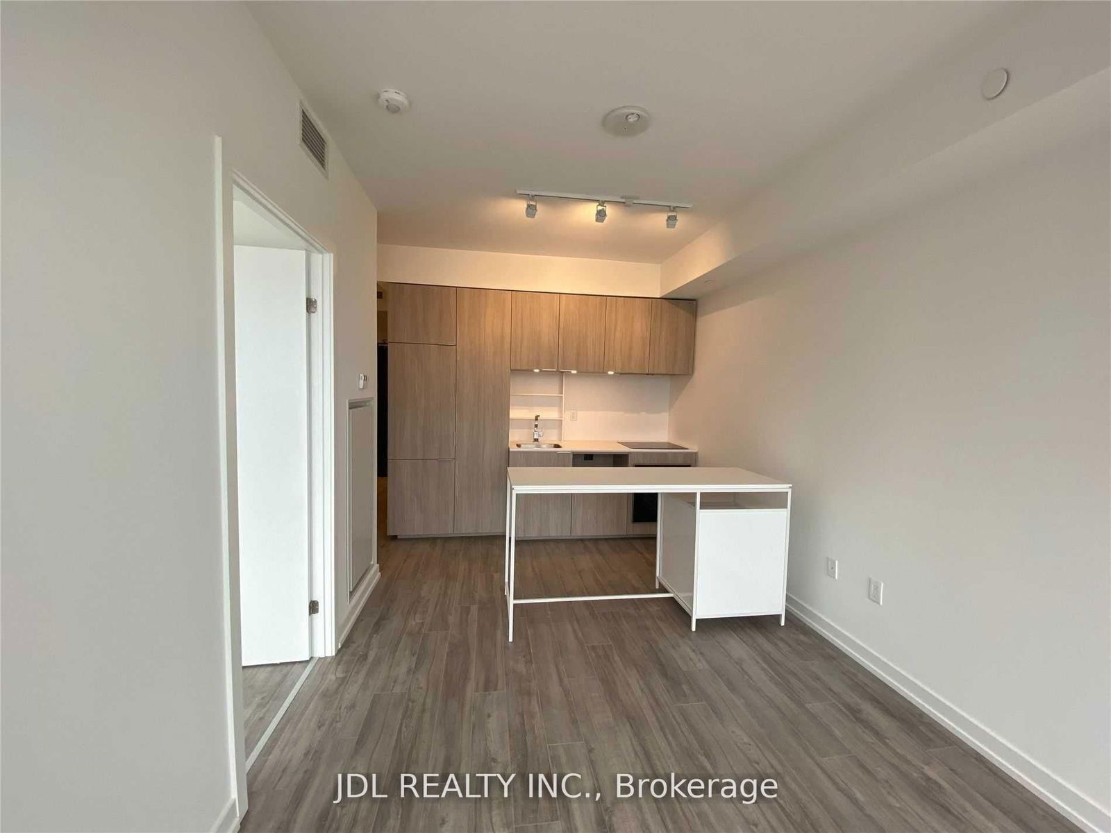 Photo 7 of Unit 2603, 77 Shuter St, Toronto, Church-Yonge Corridor — HOMEH