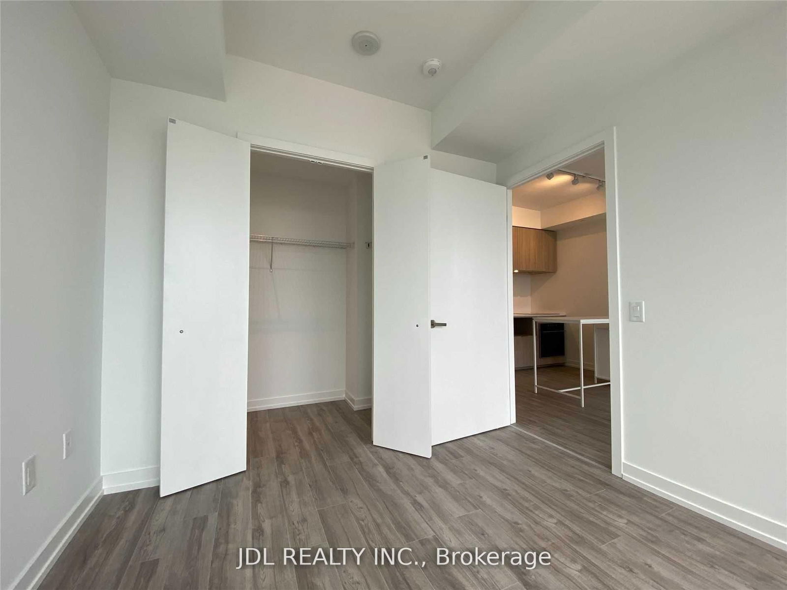 Photo 8 of Unit 2603, 77 Shuter St, Toronto, Church-Yonge Corridor — HOMEH