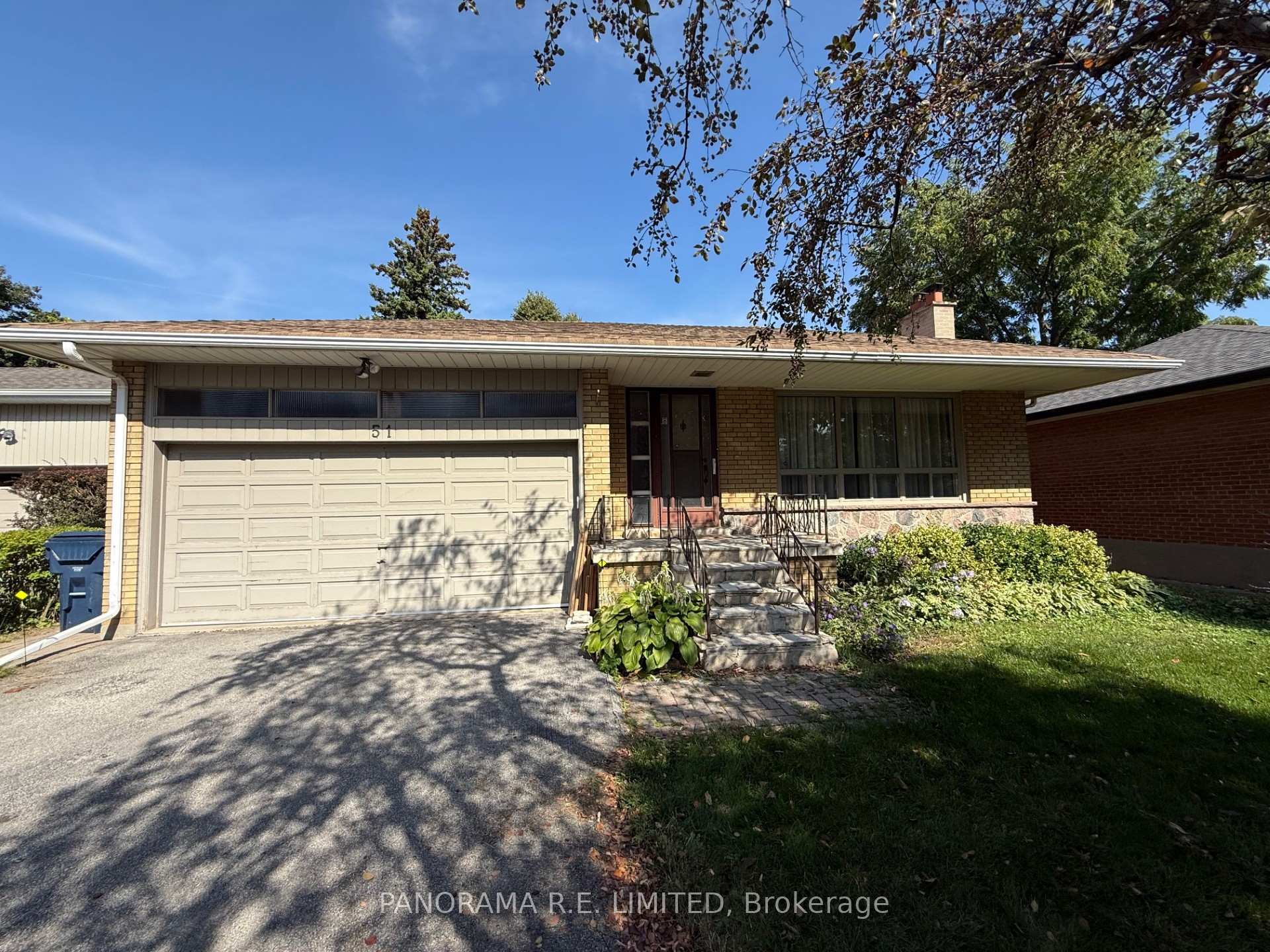 Photo 1 of 51 Laurelwood Crescent, Etobicoke, Willowridge-Martingrove-Richview — HOMEH