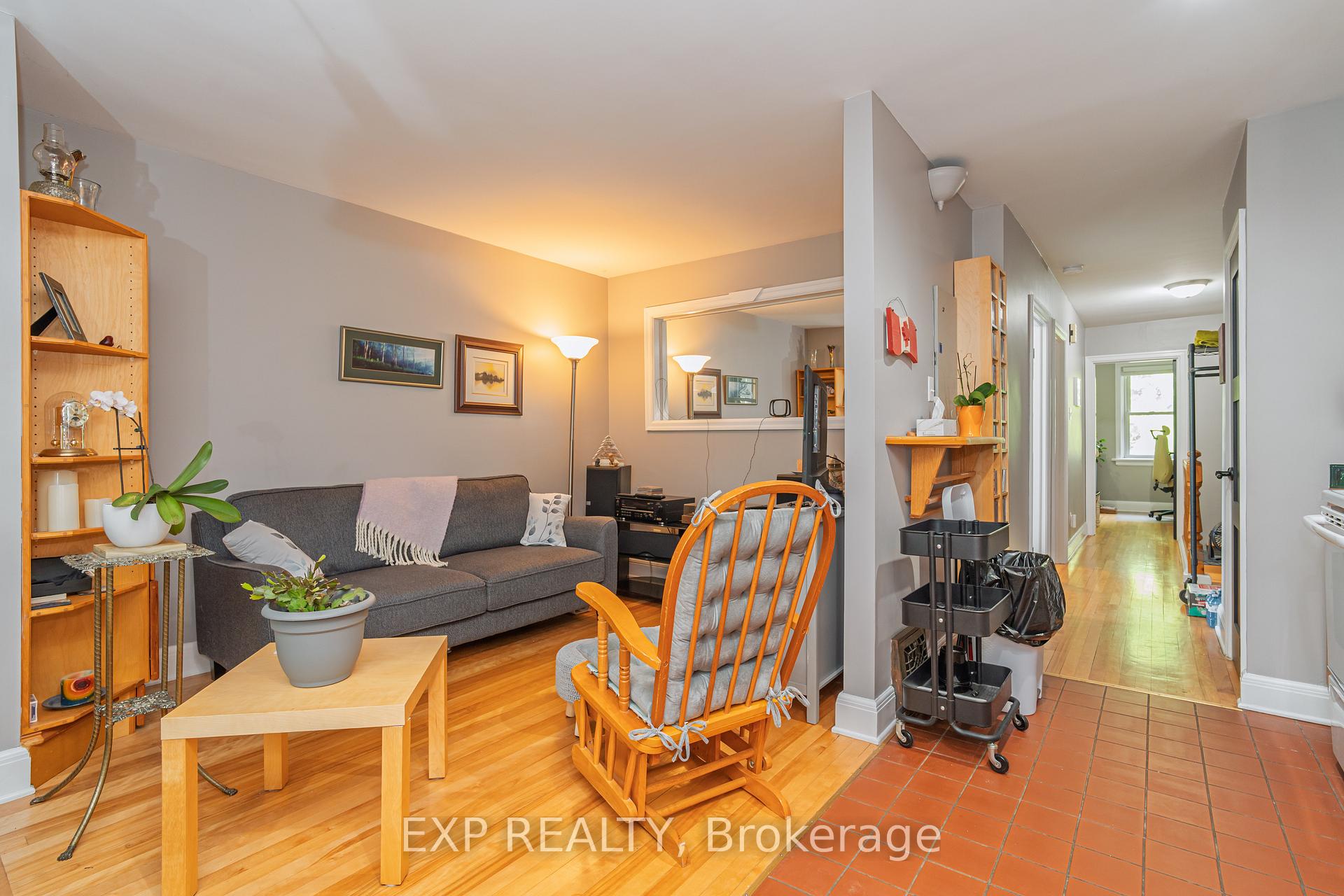 Photo 15 of 12 Ross Avenue, Ottawa, Ottawa West — HOMEH