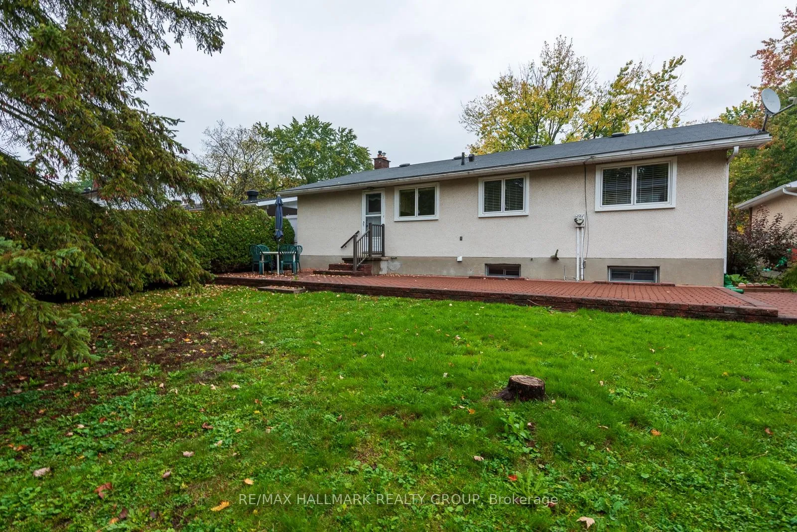 Photo 57 of 2429 Ogilvie Road, Ottawa, Beacon Hill North — HOMEH