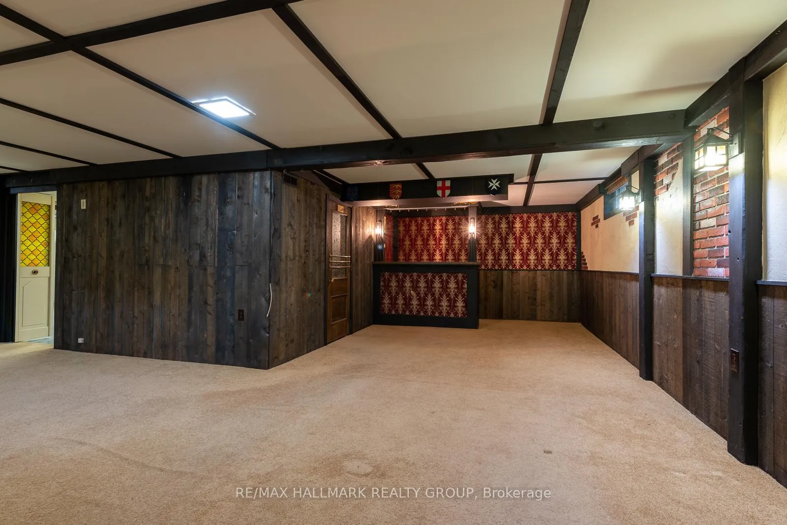 Photo 398 of 2429 Ogilvie Road, Ottawa, Beacon Hill North — HOMEH