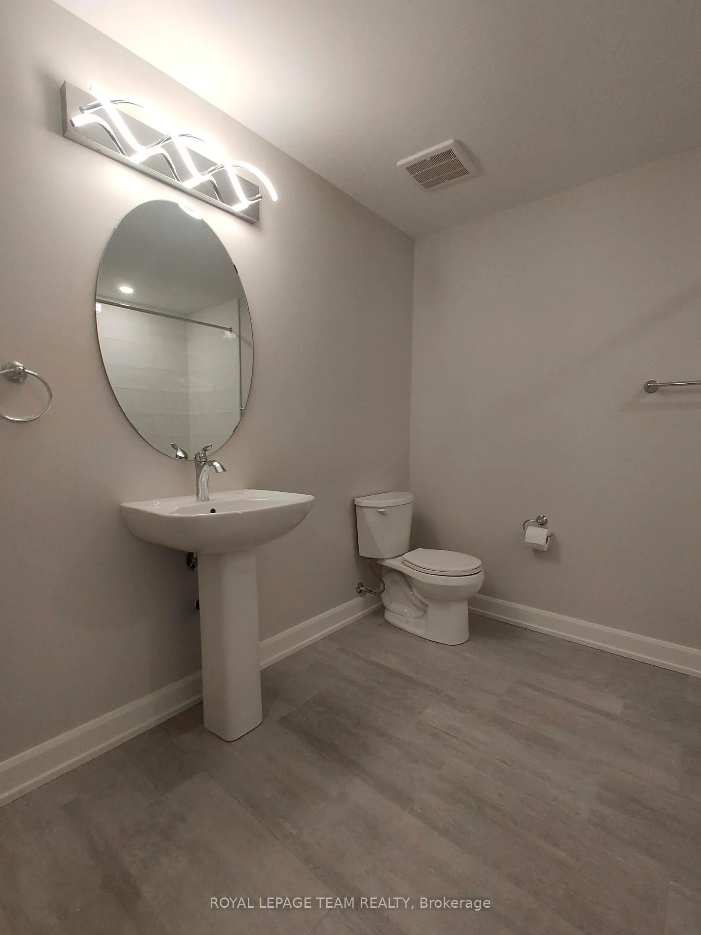 Photo 380 of 185 Mac Beattie Drive, Arnprior — HOMEH