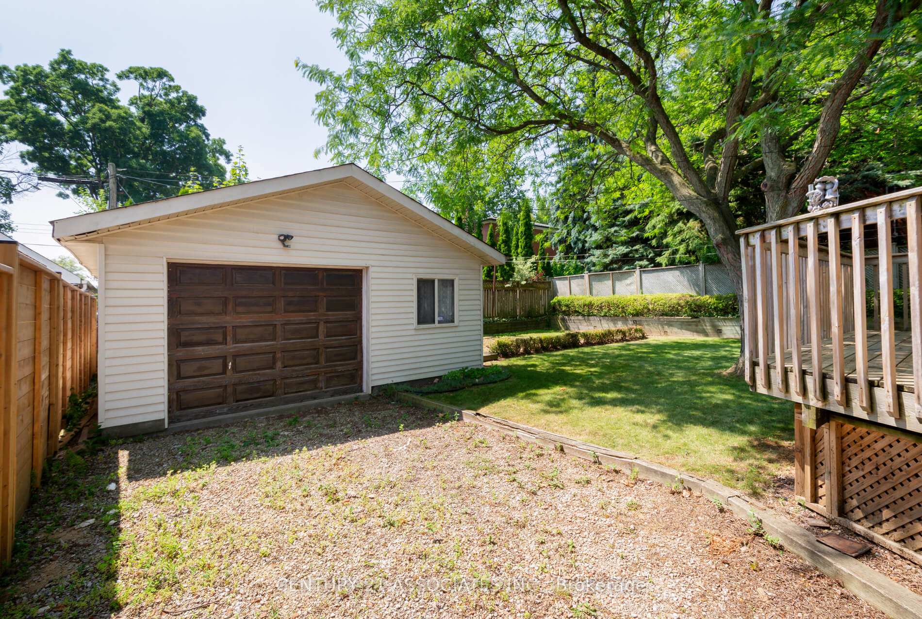 Photo 22 of 11 Drury Lane, Etobicoke, Humber Heights — HOMEH