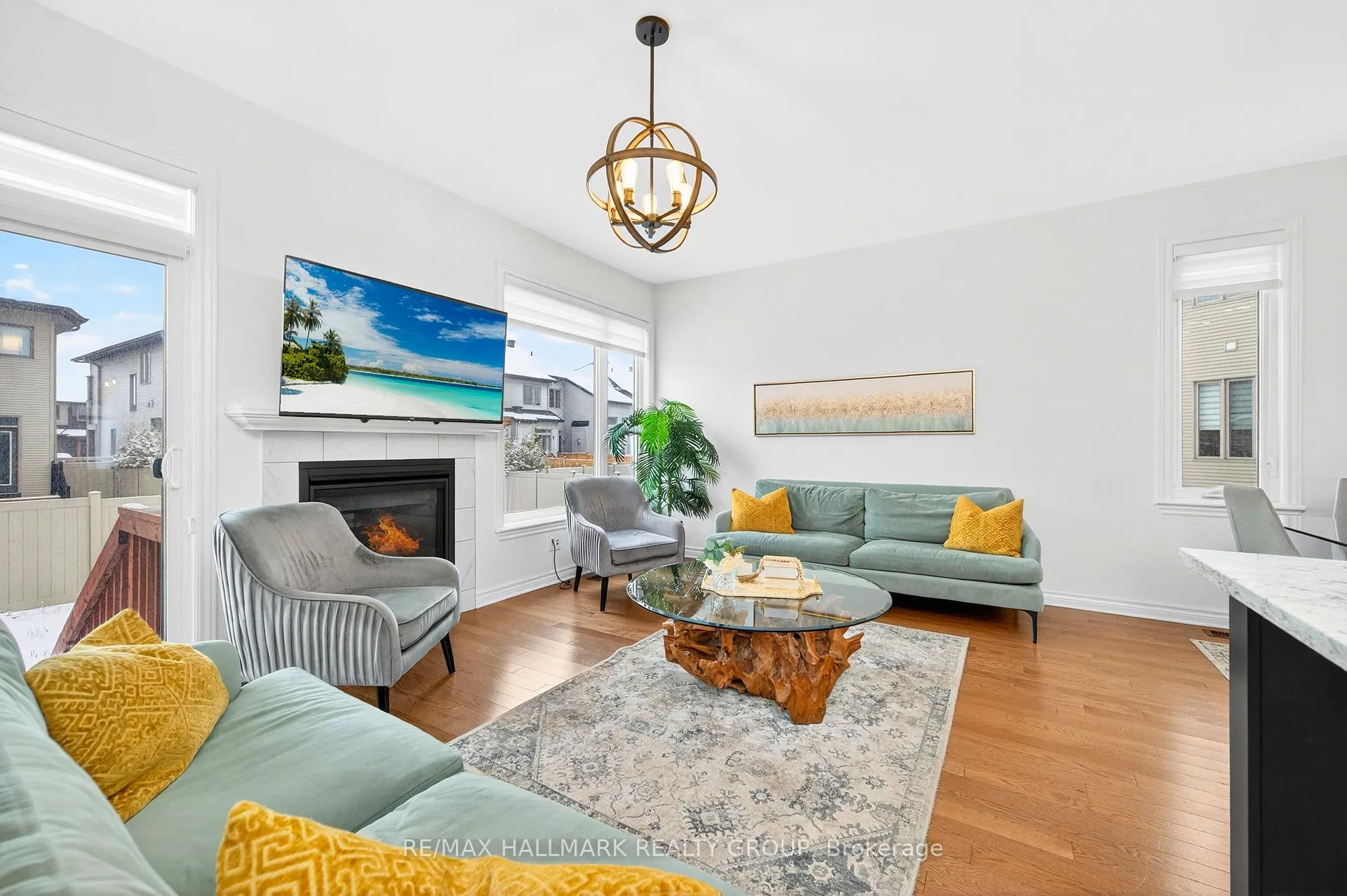 Photo 125 of 705 Capricorn Circle, Ottawa, Riverside South/Gloucester Glen — HOMEH