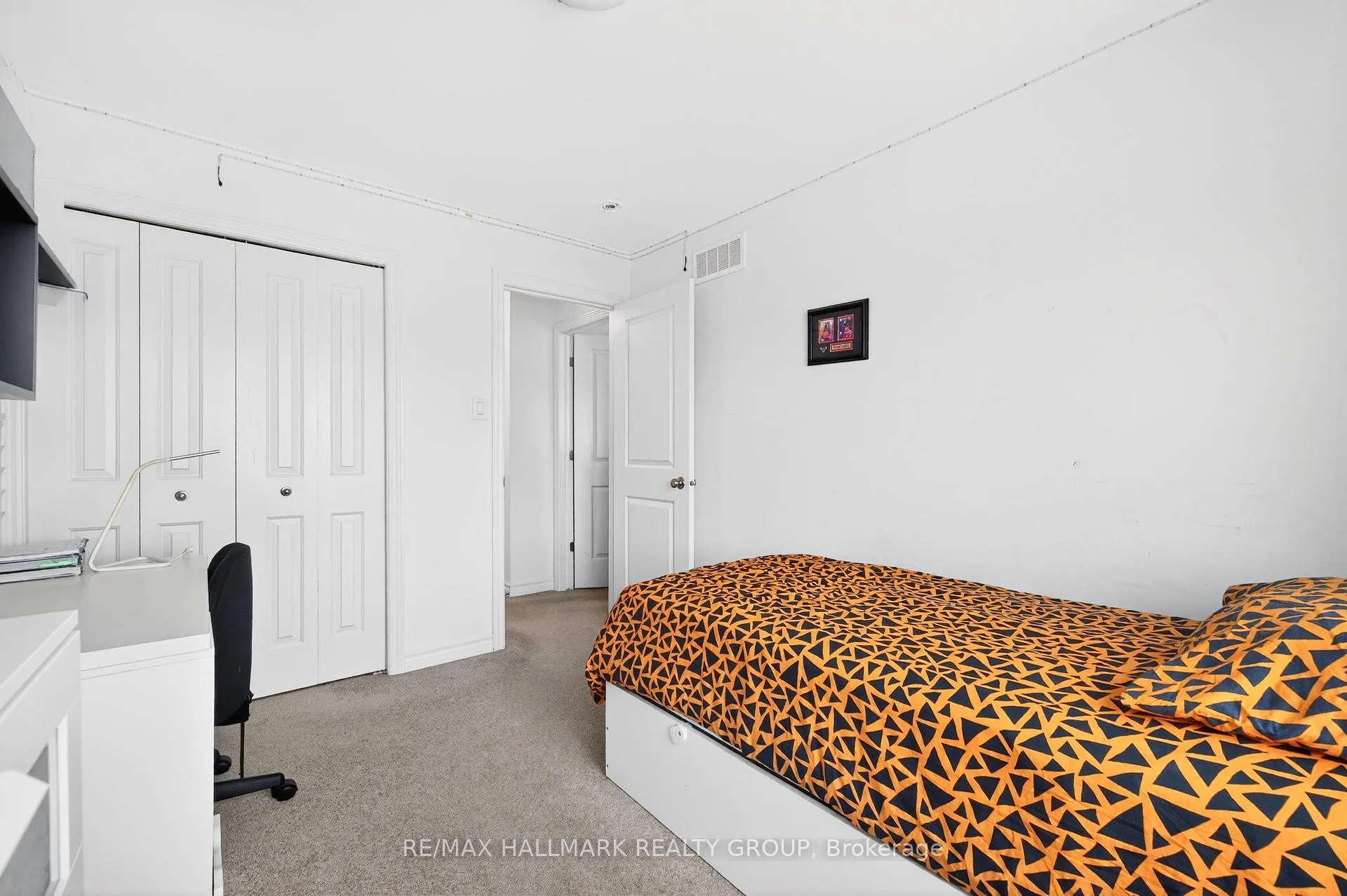 Photo 453 of 705 Capricorn Circle, Ottawa, Riverside South/Gloucester Glen — HOMEH