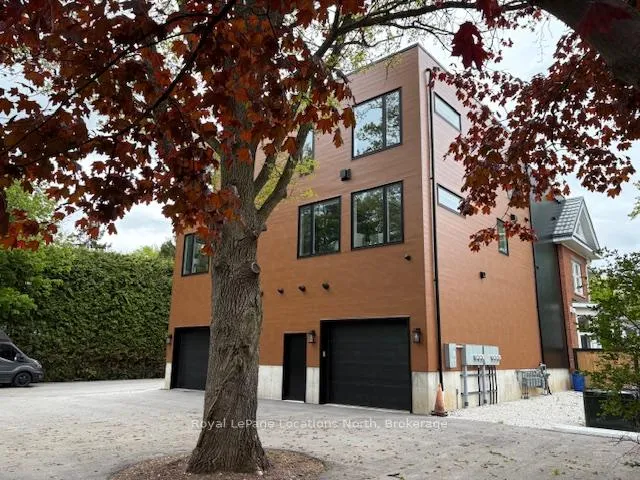 Photo 1 of Unit 4, 20 Alice Street E, Blue Mountains — HOMEH