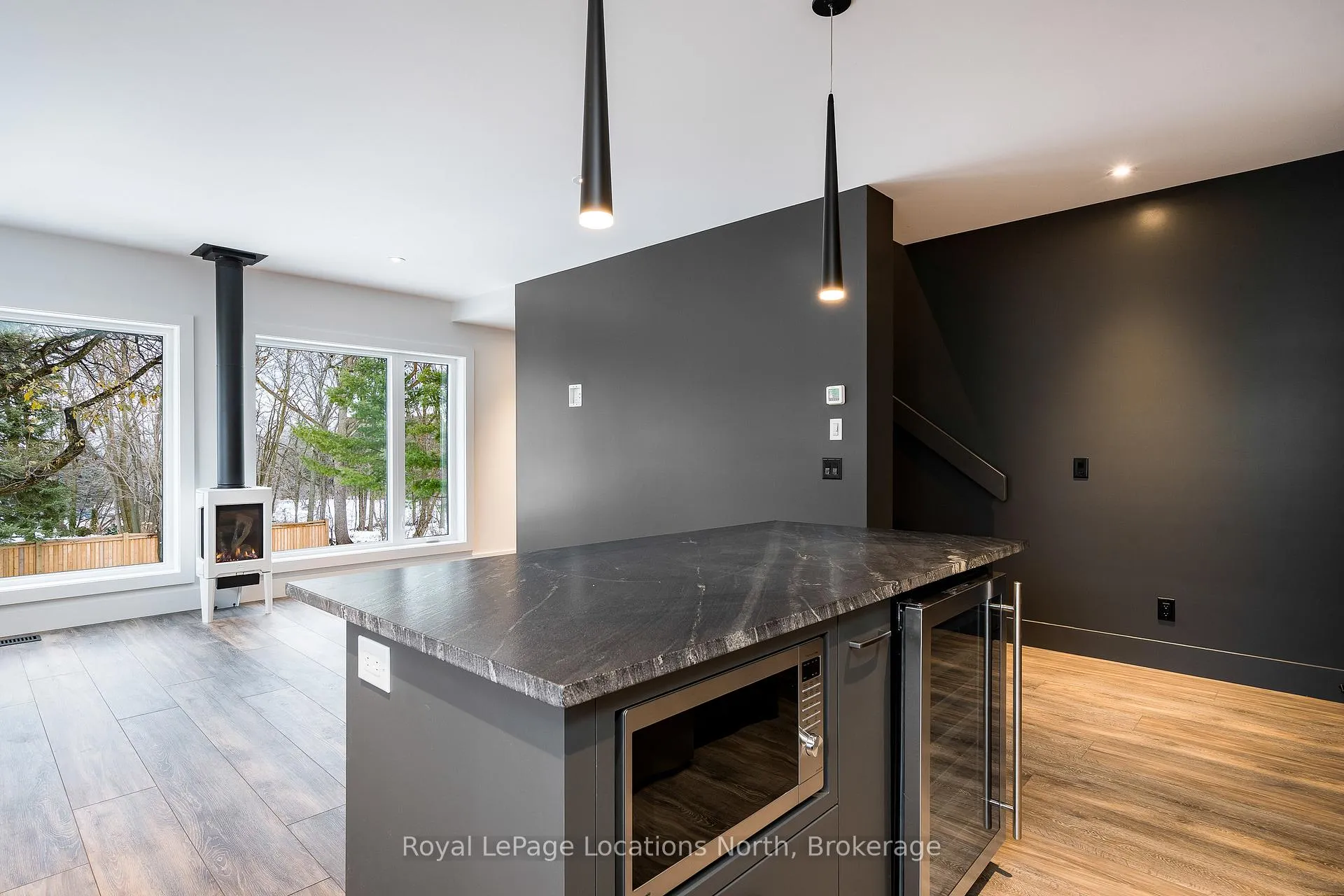 Photo 7 of Unit 4, 20 Alice Street E, Blue Mountains — HOMEH