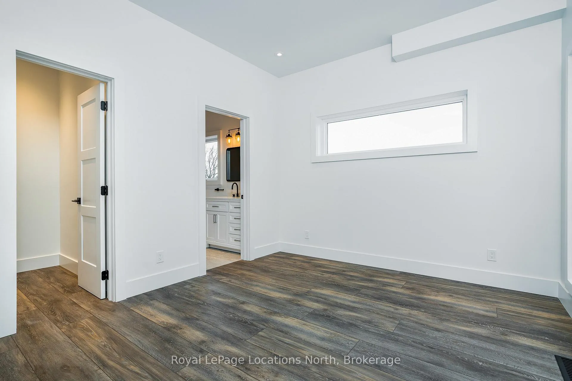 Photo 14 of Unit 4, 20 Alice Street E, Blue Mountains — HOMEH
