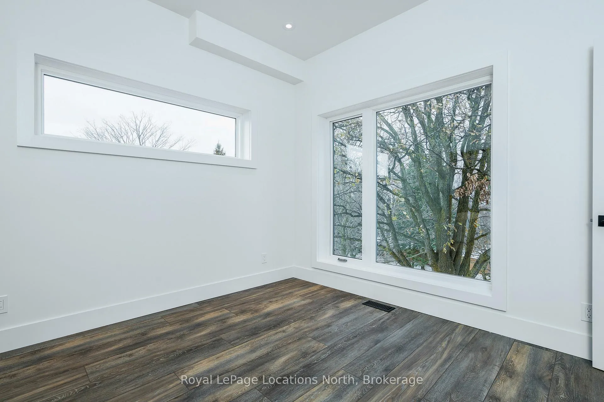 Photo 15 of Unit 4, 20 Alice Street E, Blue Mountains — HOMEH