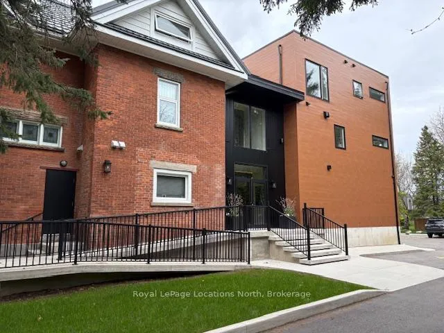 Photo 21 of Unit 4, 20 Alice Street E, Blue Mountains — HOMEH