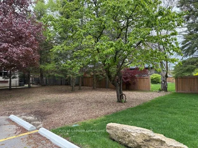 Photo 28 of Unit 4, 20 Alice Street E, Blue Mountains — HOMEH