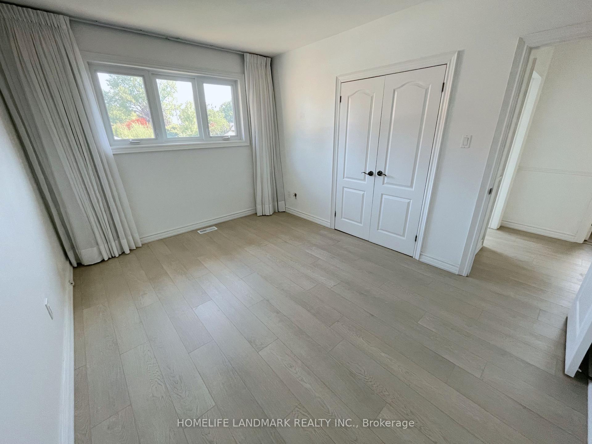 Photo 9 of 81 Celestine Drive, Etobicoke, Willowridge-Martingrove-Richview — HOMEH