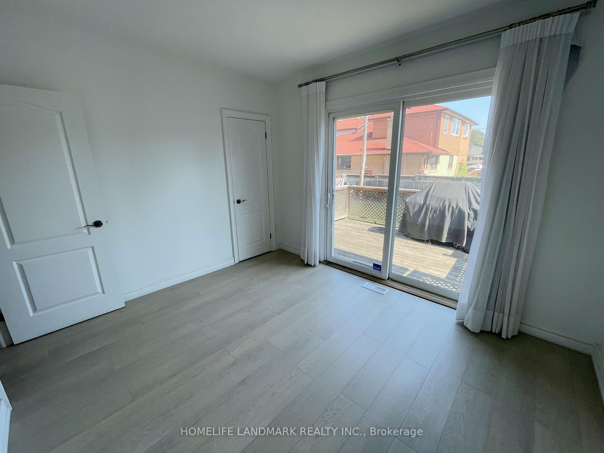 Photo 10 of 81 Celestine Drive, Etobicoke, Willowridge-Martingrove-Richview — HOMEH
