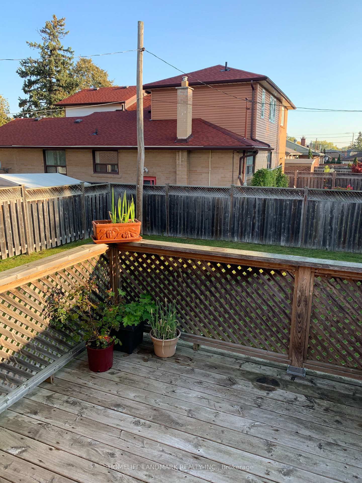 Photo 14 of 81 Celestine Drive, Etobicoke, Willowridge-Martingrove-Richview — HOMEH