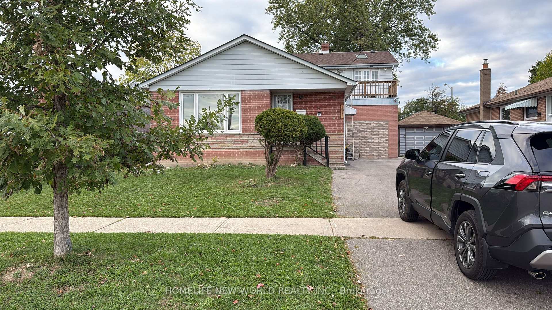 Front of 81 Taysham Crescent