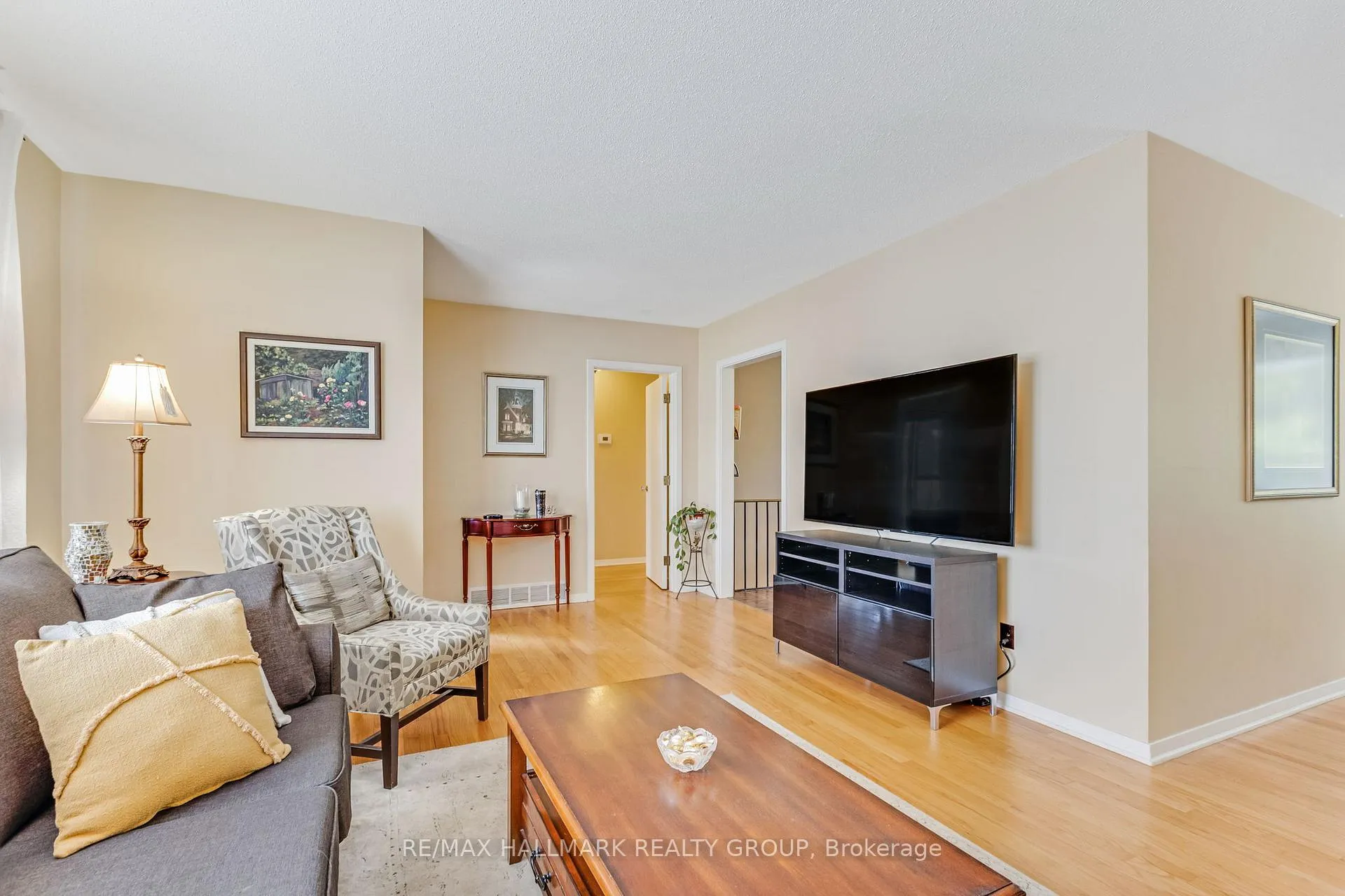 Photo 78 of 1055 Wiseman Crescent, Ottawa, Riverside Park — HOMEH