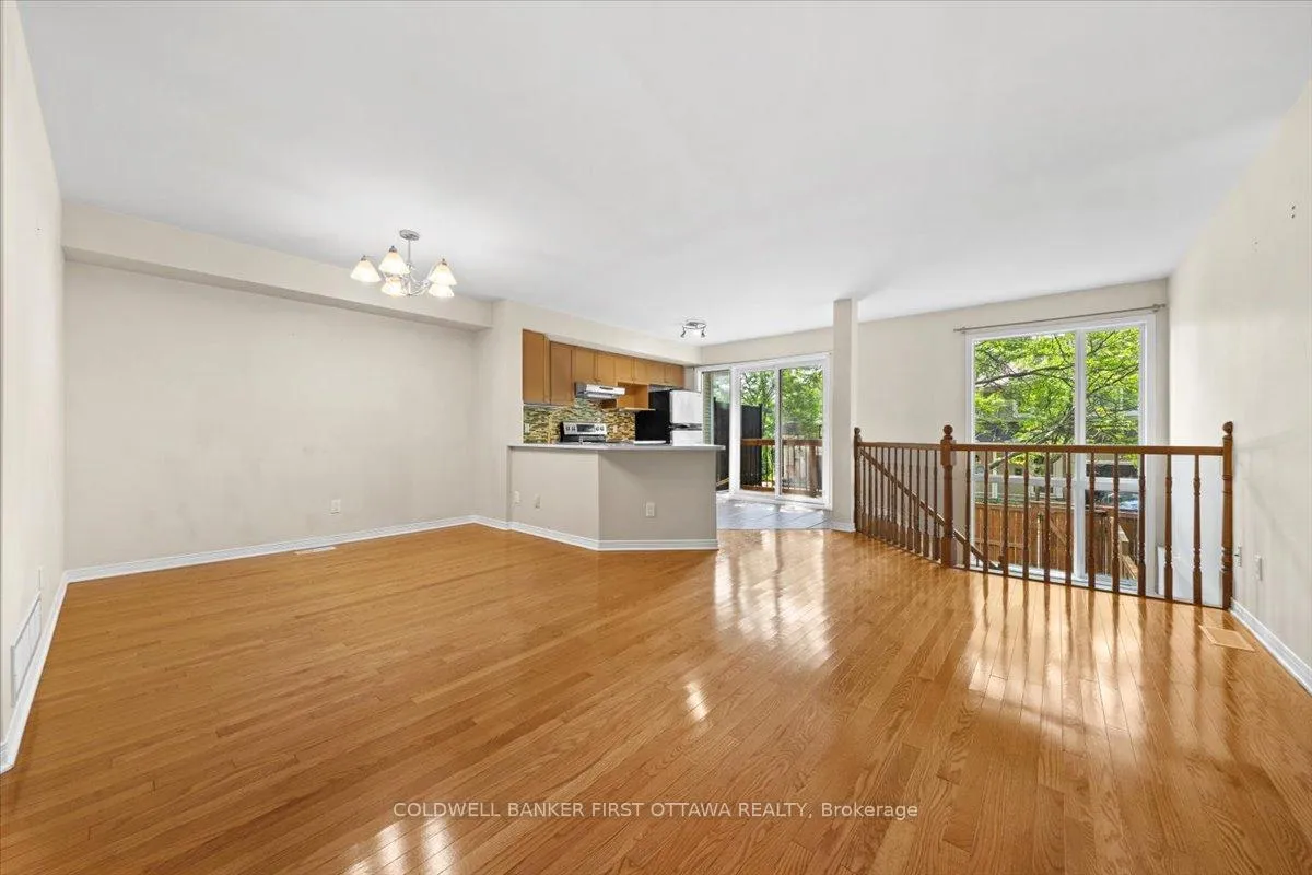 Photo 115 of 18 Maxton Private, Ottawa, Beacon Hill South — HOMEH