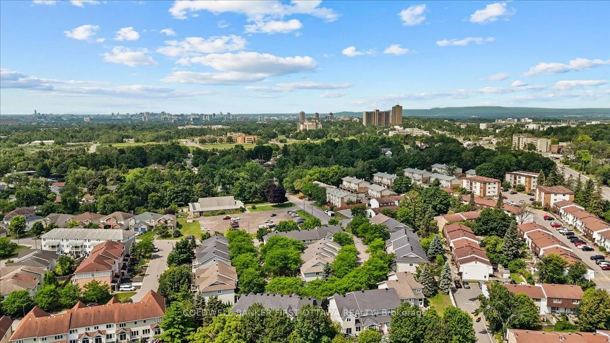Photo 736 of 18 Maxton Private, Ottawa, Beacon Hill South — HOMEH