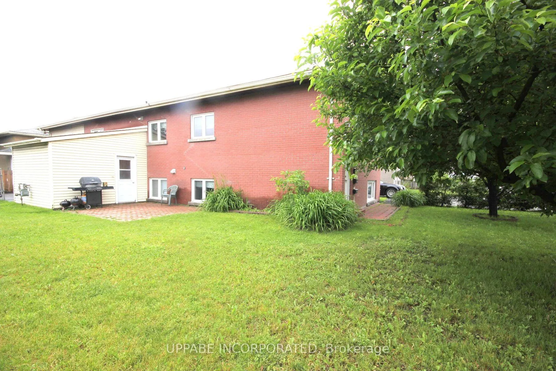 Photo 15 of Unit Unit 1, 376 Tremblay Road, Ottawa, Eastway Gardens/Industrial Park — HOMEH