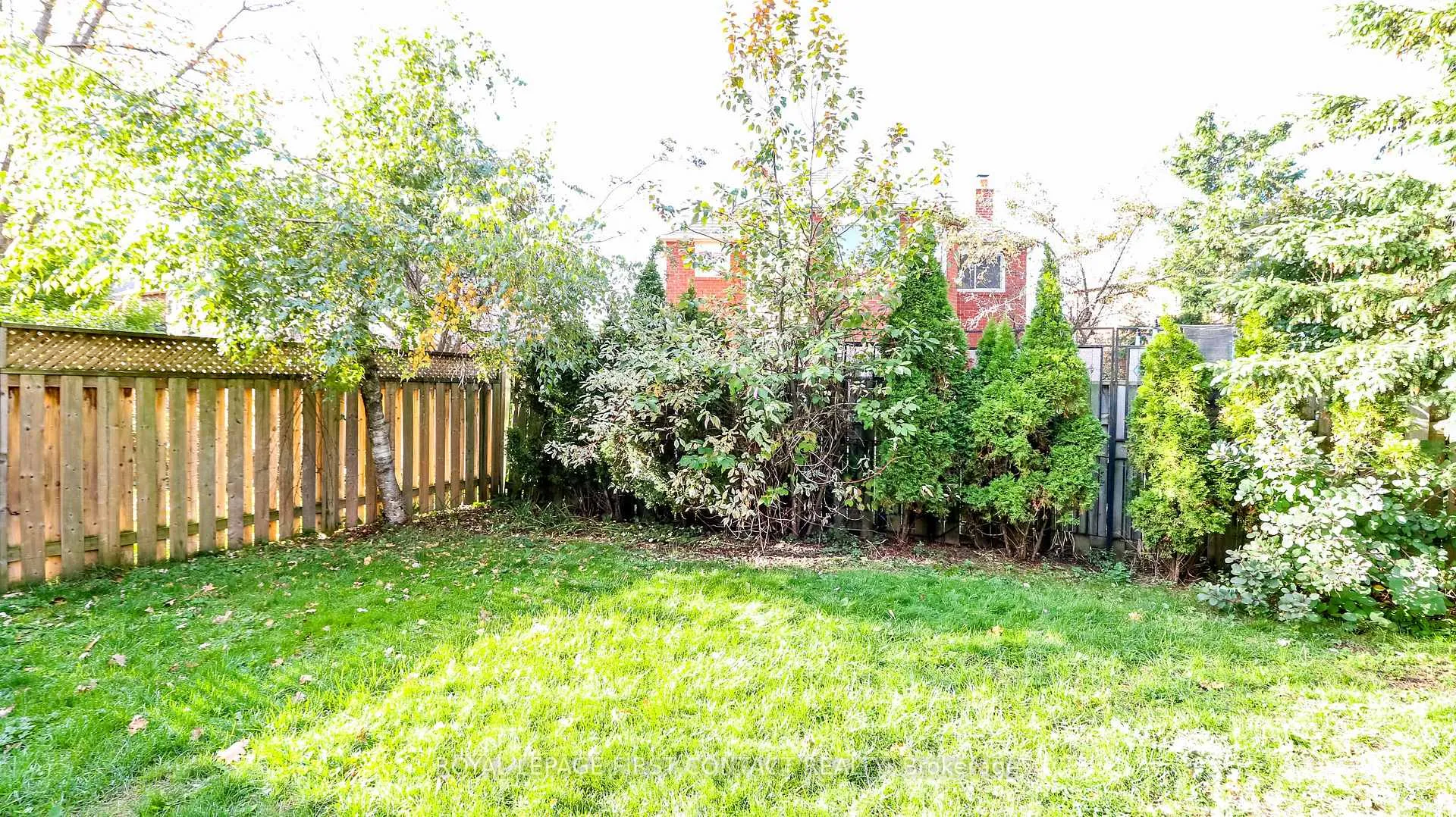 Photo 46 of 194 Kozlov Street, Barrie, West Bayfield — HOMEH